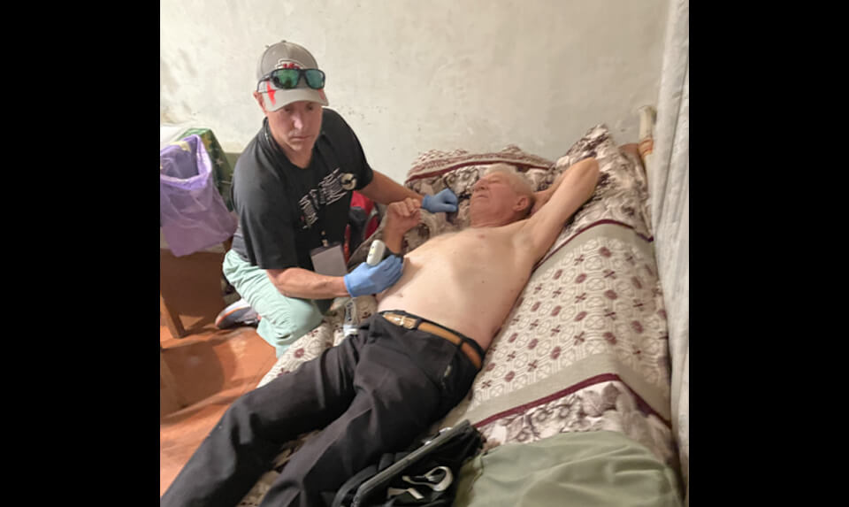 Easing Pain in a War Zone: CRNA Reflects on Medical Mission to Ukraine